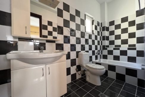 17d84eba-2499-47fc-b293-c8e798631192