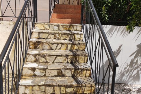 4ade3d56-1a98-42d7-8004-9b83e7fdc0ac