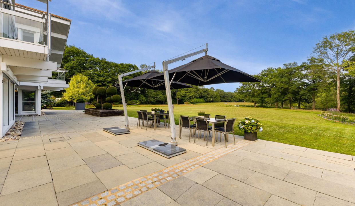 The-Lake-House-The-Forestry-Road-Plaistow (37)