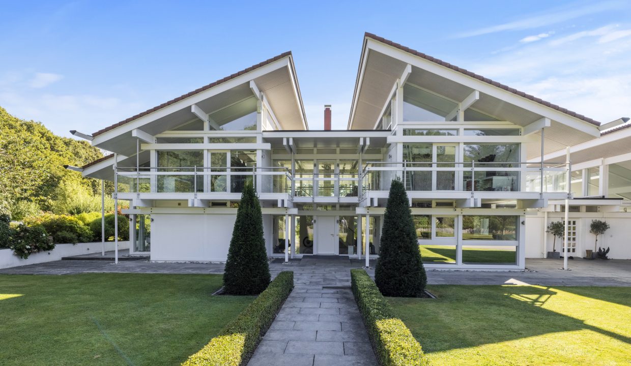 The-Lake-House,-The-Forestry-Road,-Plaistow,-Billingshurst,-West-Sussex,-RH14-0PB