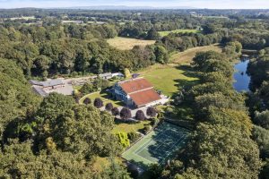 The-Lake-House,-The-Forestry-Road,-Plaistow,-Billingshurst,-West-Sussex, Ariel View