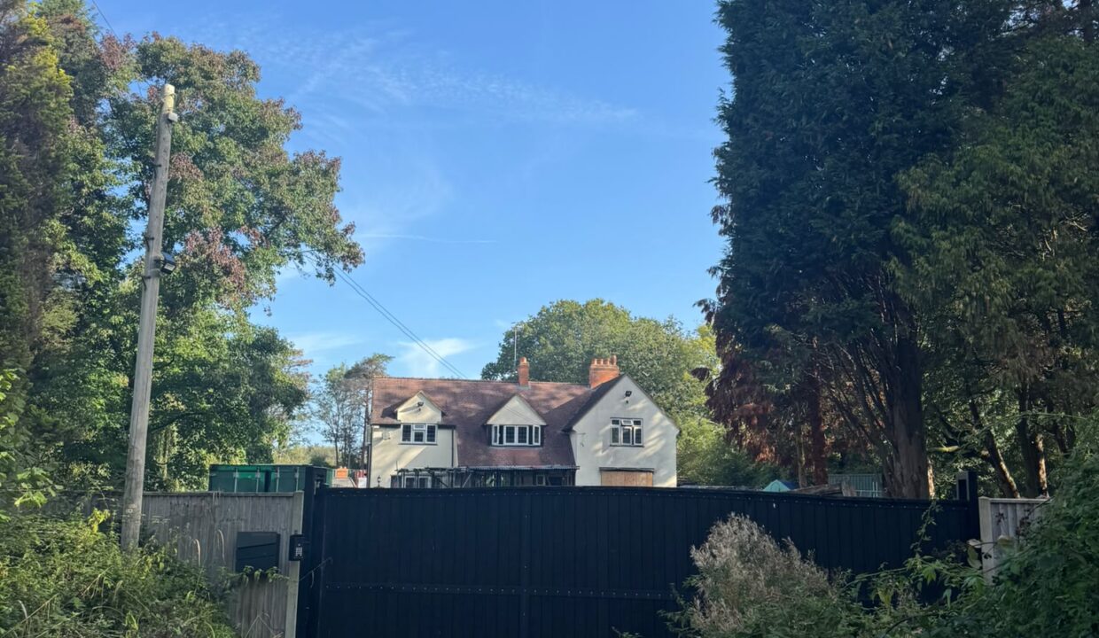 oaklands